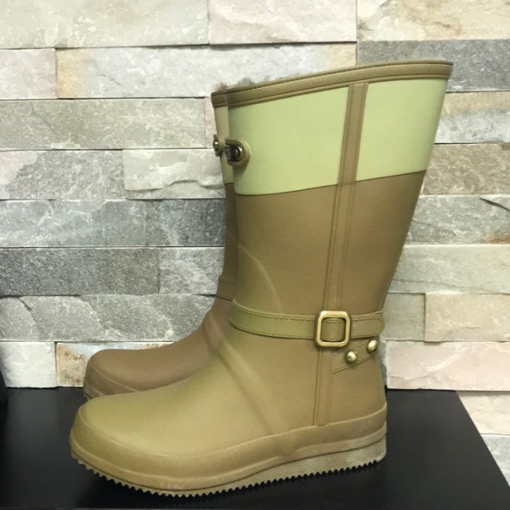 MoovBoot Rubber/Sheepskin Winter Boots